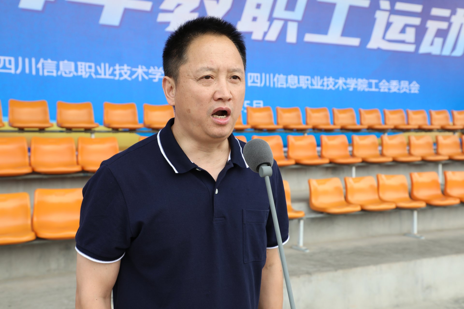 继续了解