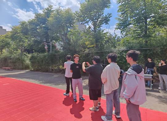 本站按公开材料组织页面